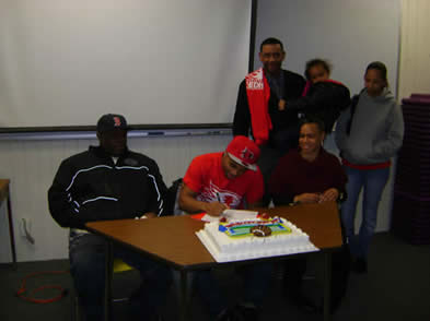 Jaren signing his NLI