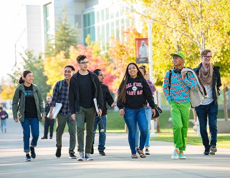 Students walking on the Los Medanos College Pittsburg campus