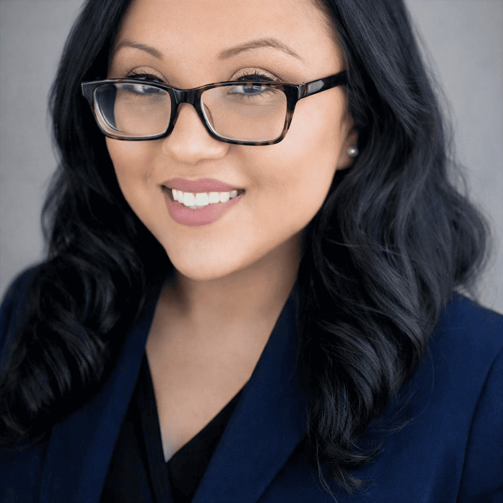 Liz Esparza headshot