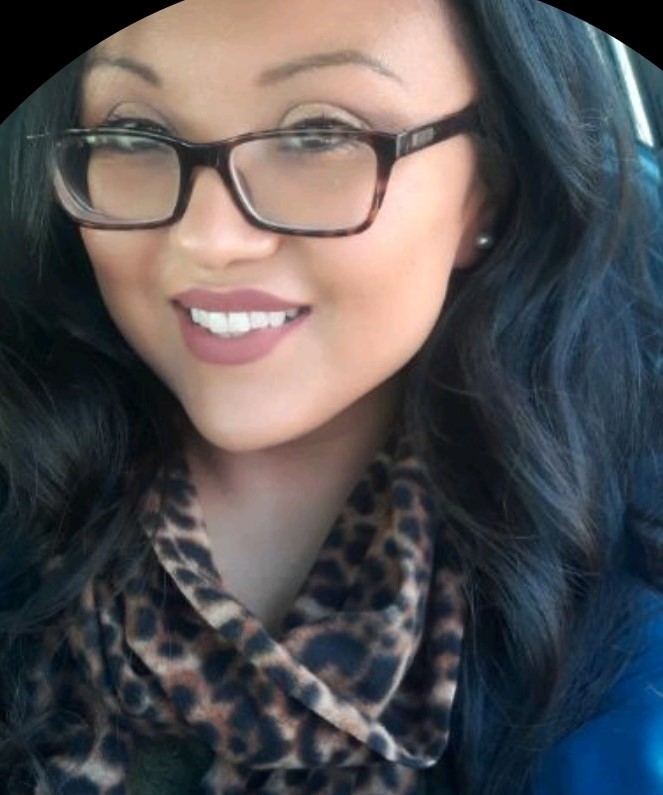 liz esparza headshot