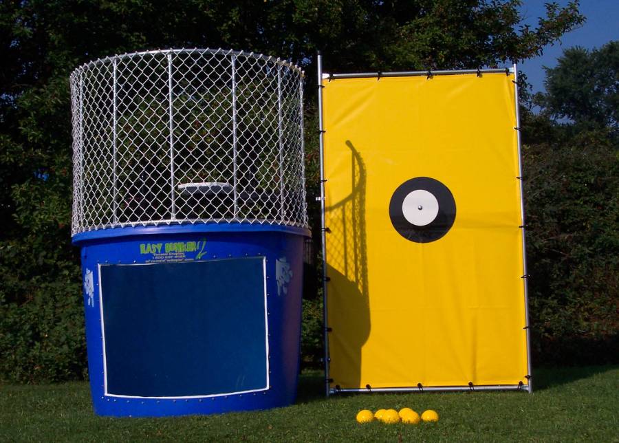 dunk tank